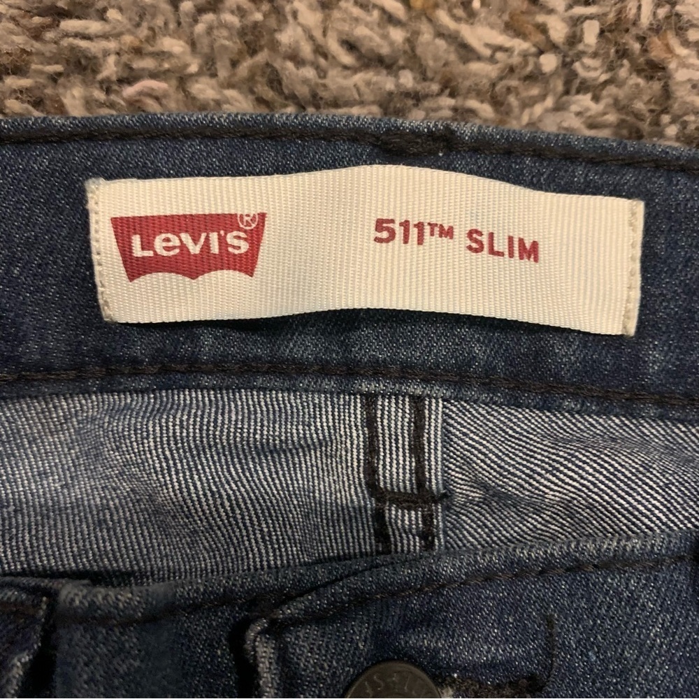 Women’s Levi’s 511 Jeans - Picture 2 of 5